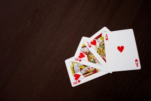 Amgbahis Poker Bölümü İncelemesi